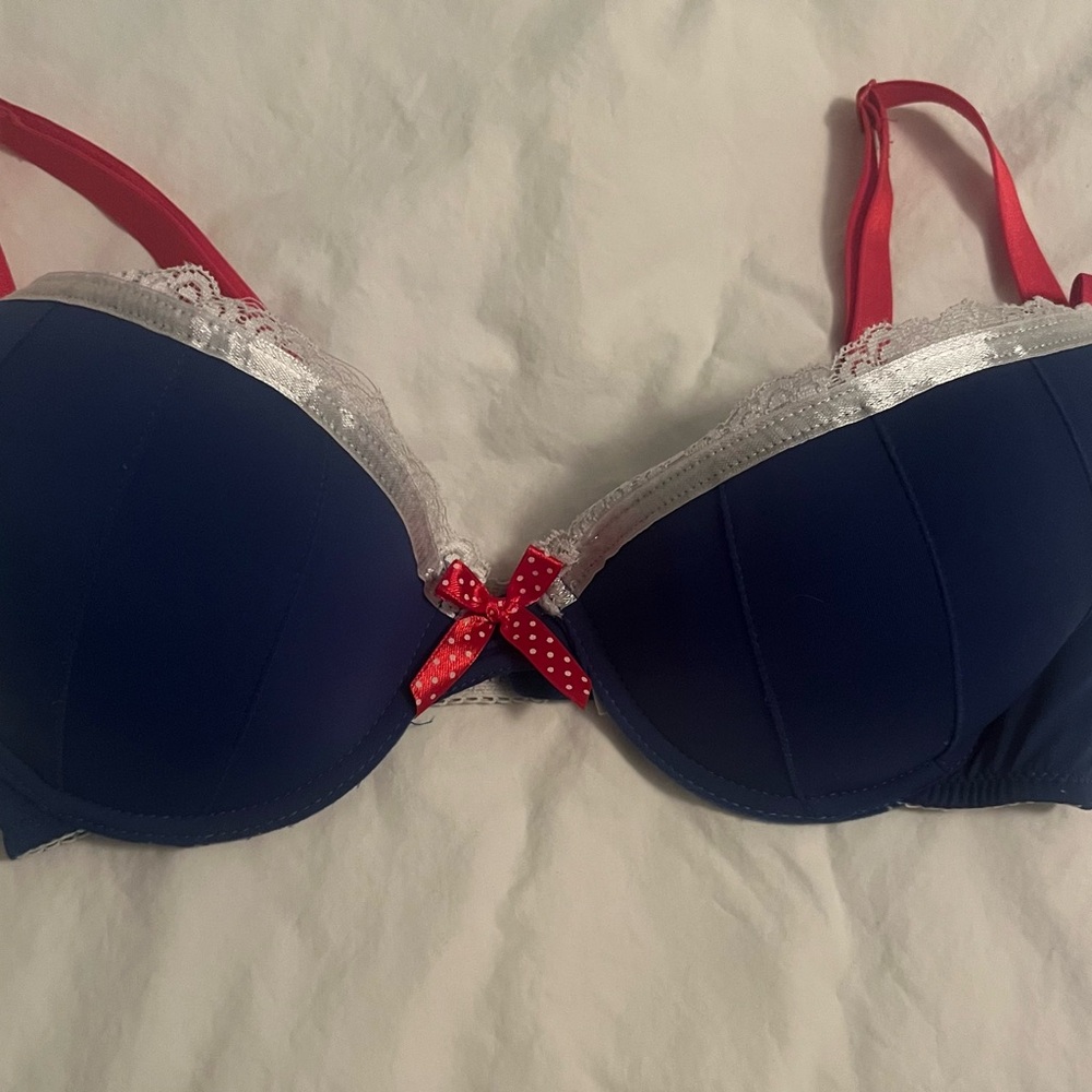 Frederick's of Hollywood Navy and Red Lace Bra polka dot bow